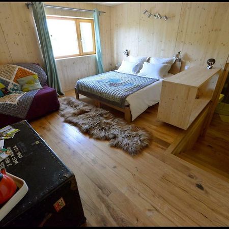 Element Terre Bed & Breakfast Baudrieres Exterior photo