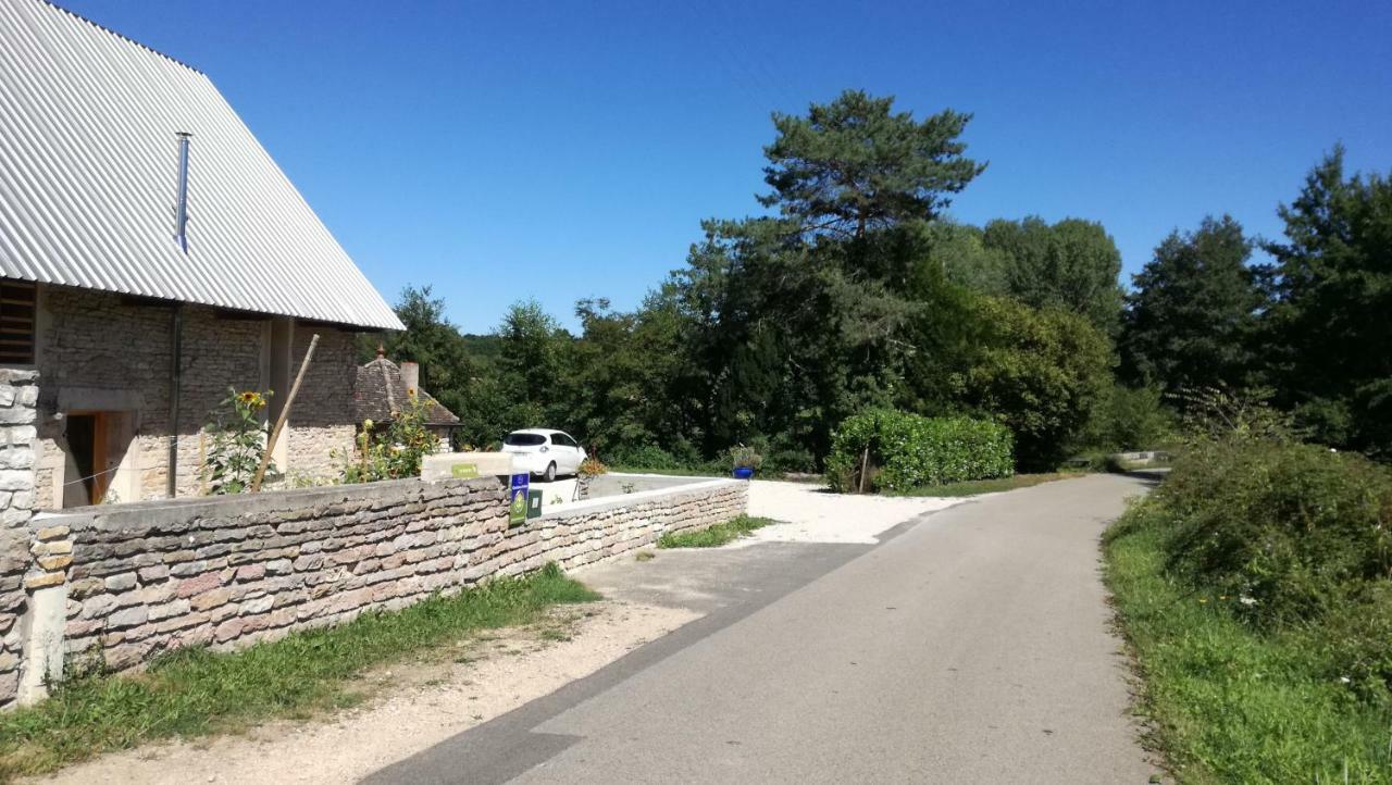 Element Terre Bed & Breakfast Baudrieres Exterior photo